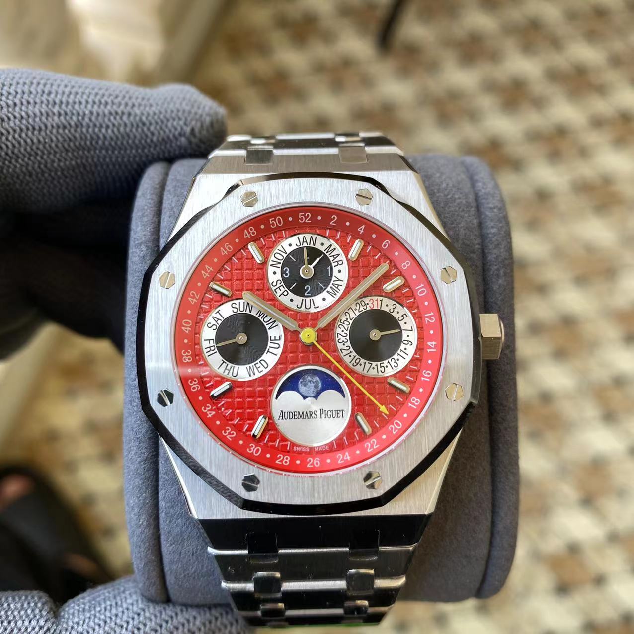 How to buy a Audemars Piguet clone watches online in Antigua and Barbuda?